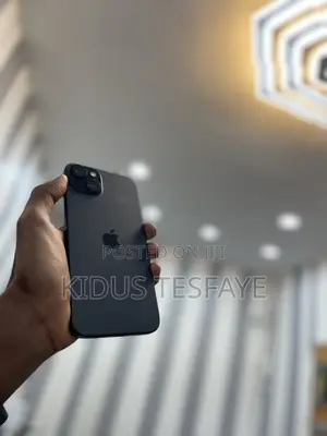 New Apple iPhone 15 Plus 128 GB Black