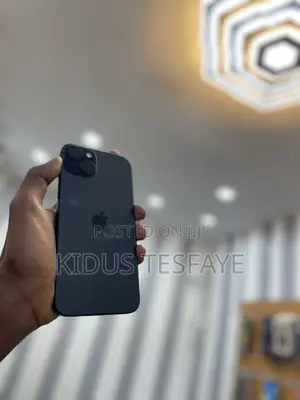 New Apple iPhone 15 Plus 128 GB Black