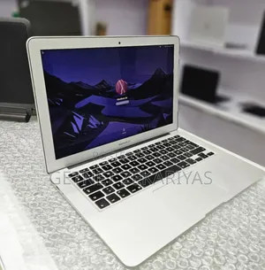 New Laptop Apple MacBook Air 2014 8GB Intel Core I7 SSD 256GB