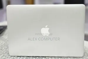 New Laptop Apple MacBook Air 2014 8GB Intel Core I7 SSD 256GB