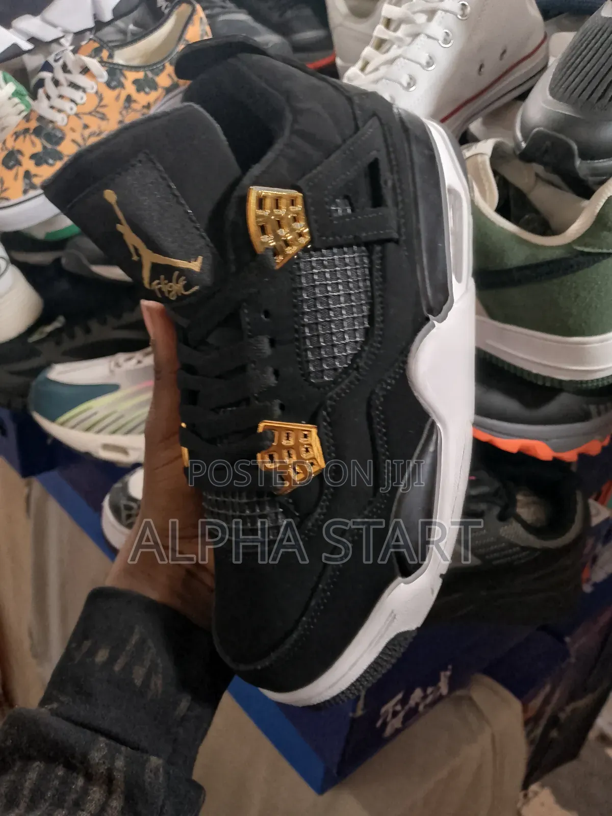 Air Jordan 4 Royal Good Quality Sneaker