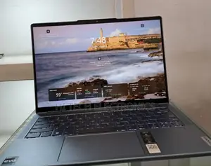 New Laptop Lenovo Yoga 9i 16GB Intel Core I7 SSD 512GB