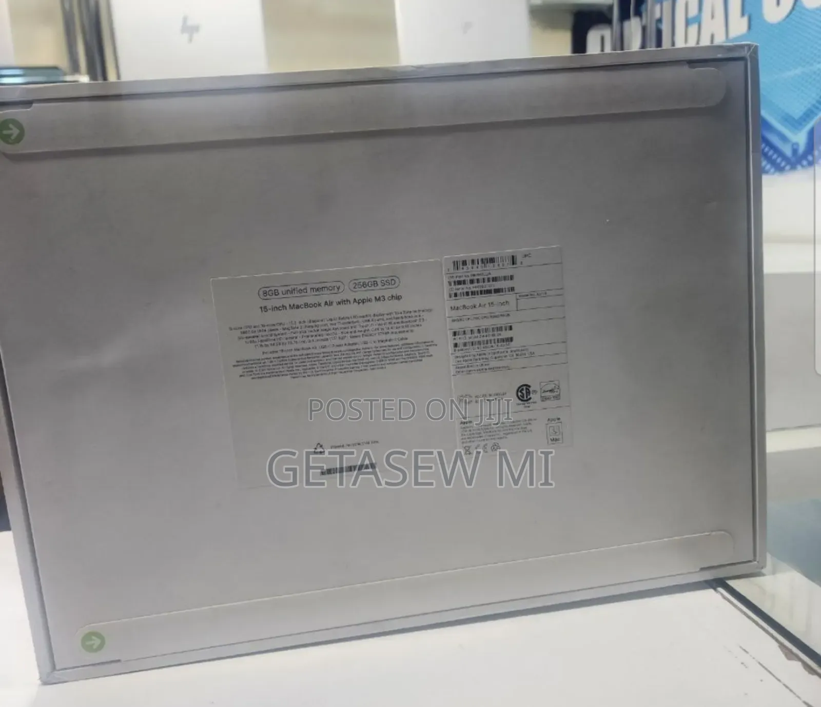 New Laptop Apple MacBook Air 2024 M3 15-Inch 8GB Apple M3 SSD 256GB
