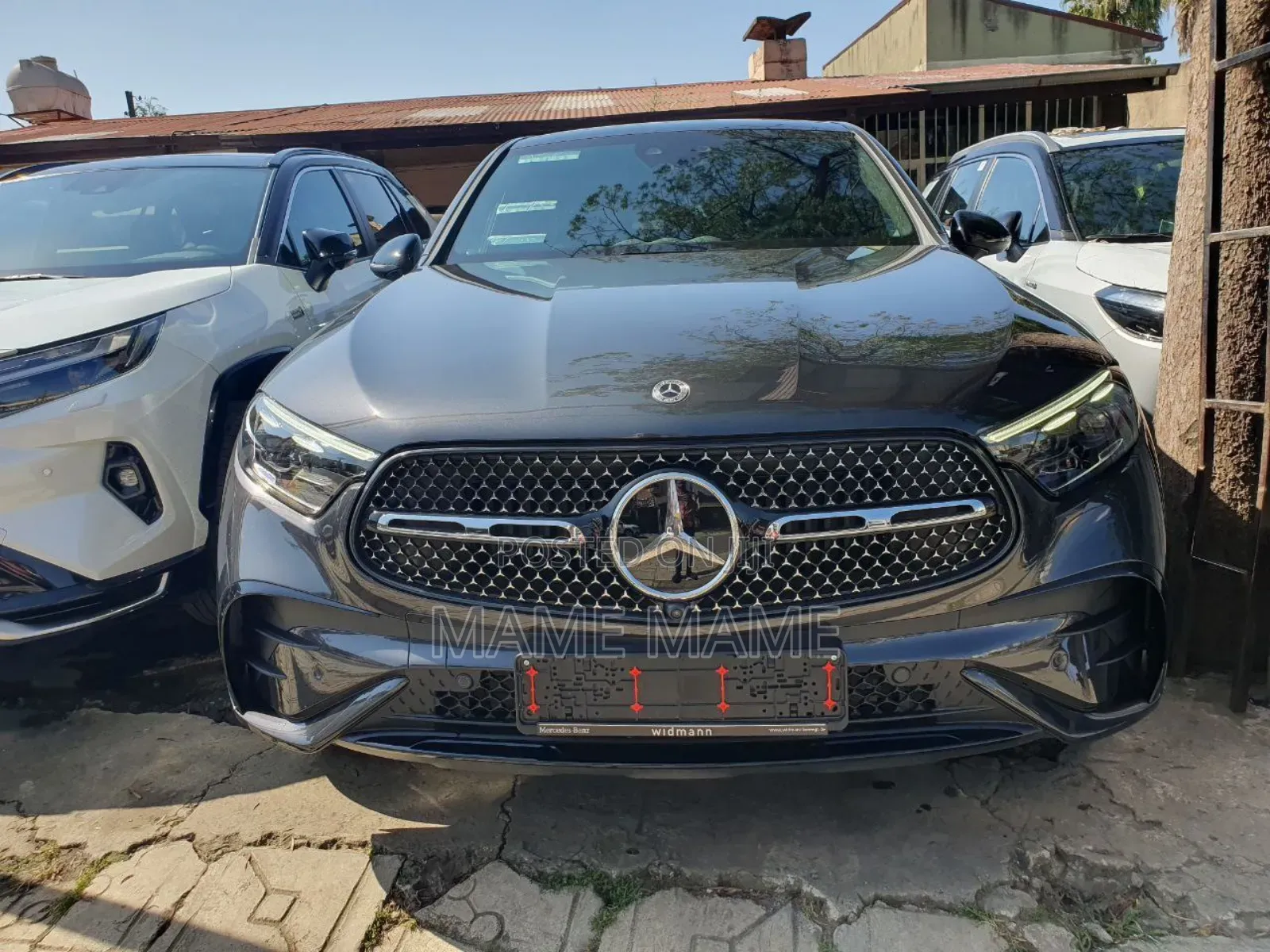 New Mercedes-Benz C400 2024 Black