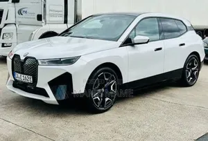 New BMW X1 2023 White