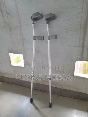 Elbow Crutches፬⎡⎤Crutches፹-Crutches፱₫Cranch፷₺Crunch፯[}Kranch