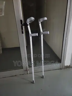Crutches for Disabled፶❞Crutches፪′′Crutches፸≡Crutches፲a ክራንች
