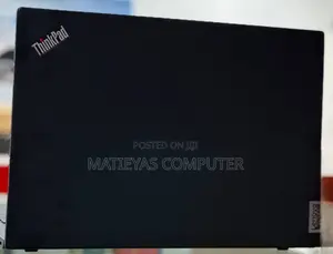 New Laptop Lenovo ThinkPad T14 32GB Intel Core I7 SSD 512GB