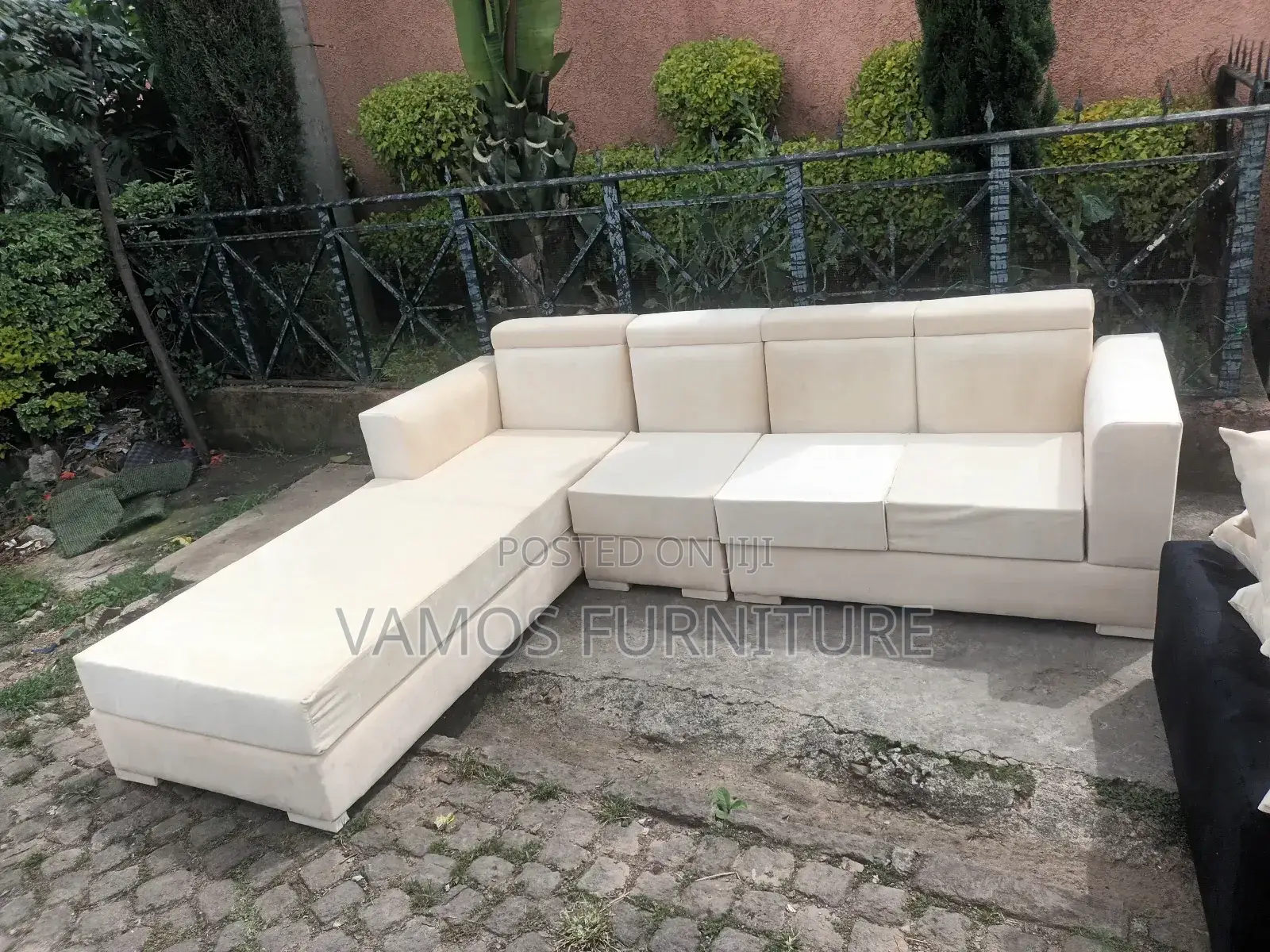 ዉብ ሶፋ Sofa