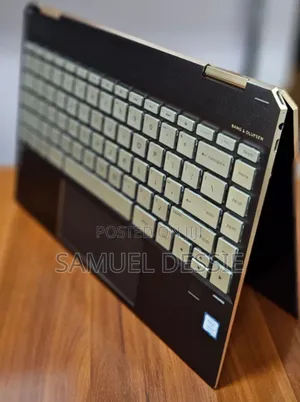 New Laptop HP Spectre X360 8GB Intel Core I7 SSD 512GB