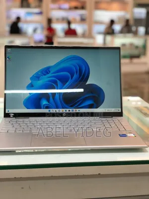 New Laptop HP Pavilion 15 8GB Intel Core I5 SSD 512GB