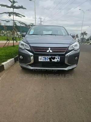 Mitsubishi Attrage 2021 Gray
