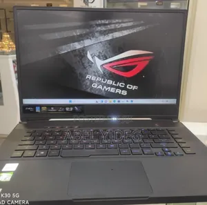 New Laptop Asus ROG Zephyrus G15 16GB Intel Core I7 SSD 1T