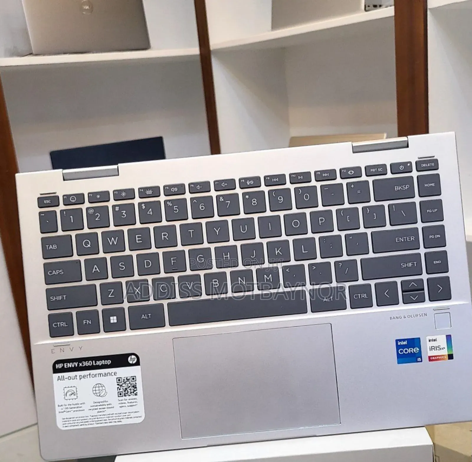 New Laptop HP Envy X360 8GB Intel Core I5 SSD 512GB