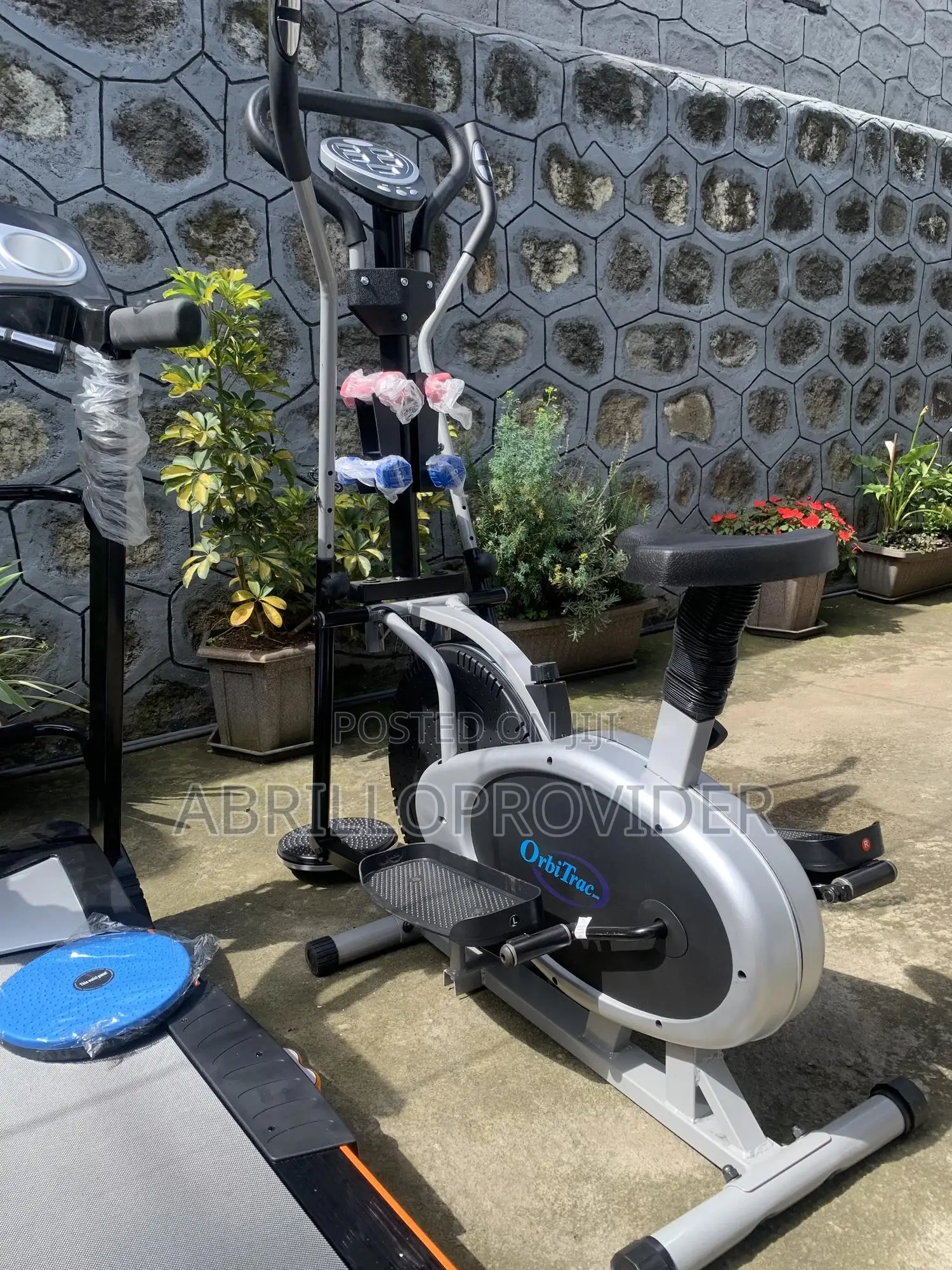 Exercise Bike 4 in 1 Cross Trainers//150kg Cross Trainers