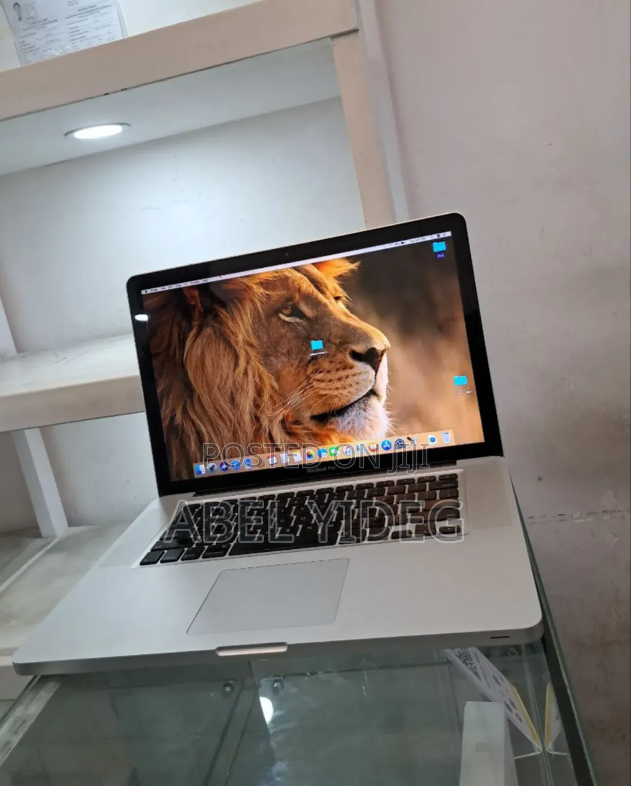New Laptop Apple MacBook Pro 2010 4GB Intel Core I7 HDD 320GB