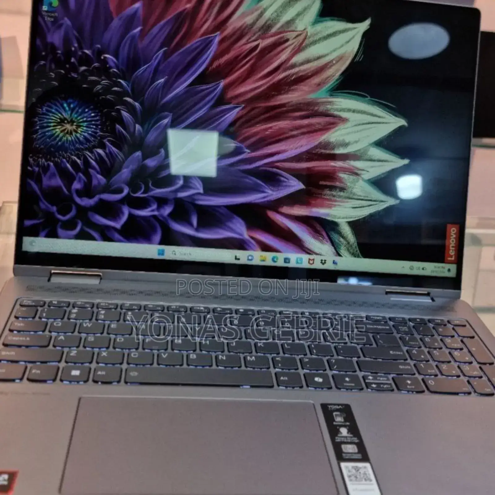 New Laptop Lenovo ThinkPad Yoga 8GB AMD Ryzen 5 SSD 512GB