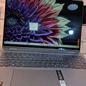 New Laptop Lenovo ThinkPad Yoga 8GB AMD Ryzen 5 SSD 512GB