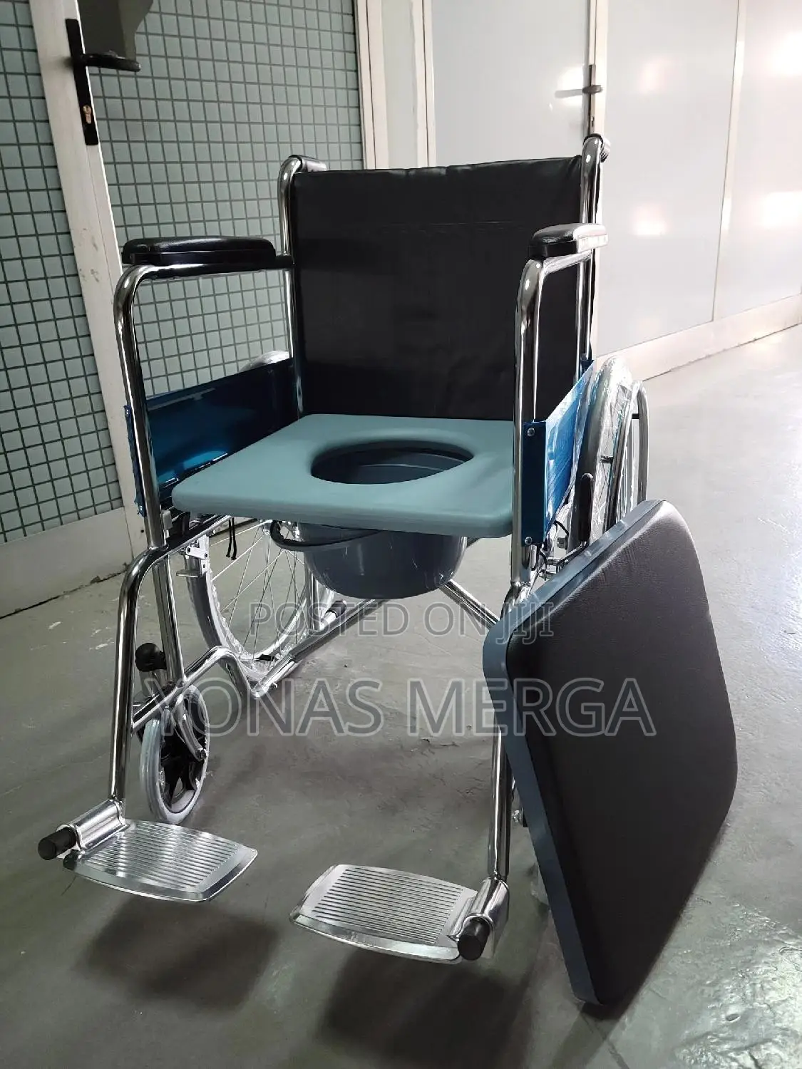 Toilet;Wheelchair፮₳ Wheelchair፹=Wheelchair፵0.Wheelchair