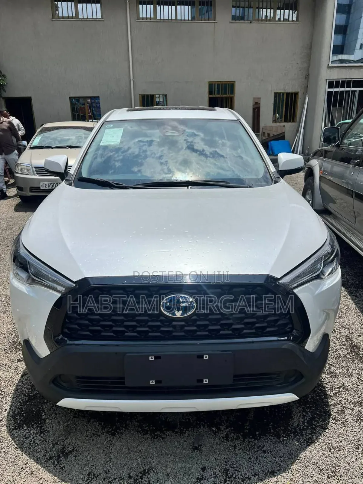 New Toyota Corolla Cross 2024 White