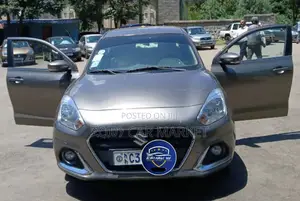 Suzuki Dzire 2022 Silver