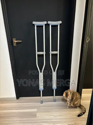 Crutches Have Universal Size _Can Accommodate Youth Adult