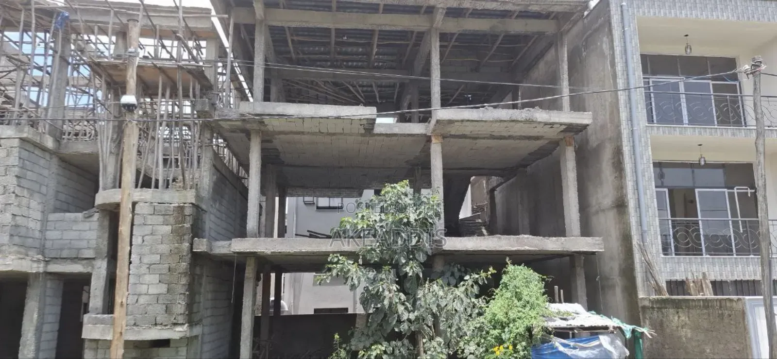 5bdrm Townhouse/Terrace in Bole Ayat for sale