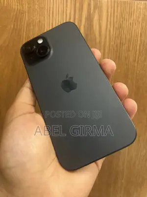 New Apple iPhone 15 128 GB Black