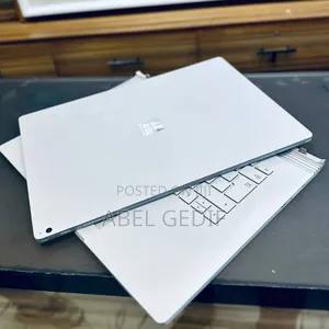 New Laptop Microsoft Surface 16GB Intel Core I7 SSD 256GB