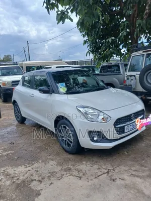 New Suzuki Swift 2022 White