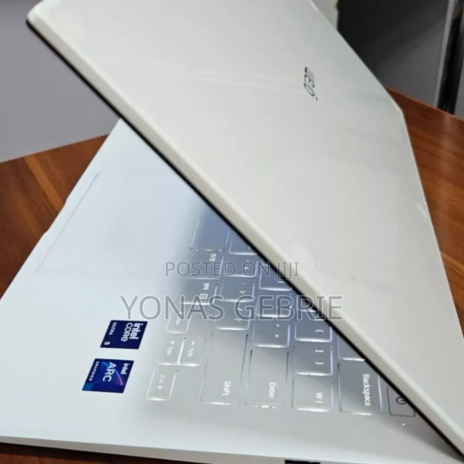 New Laptop LG Gram 14 16GB Intel Core Ultra 5 SSD 256GB