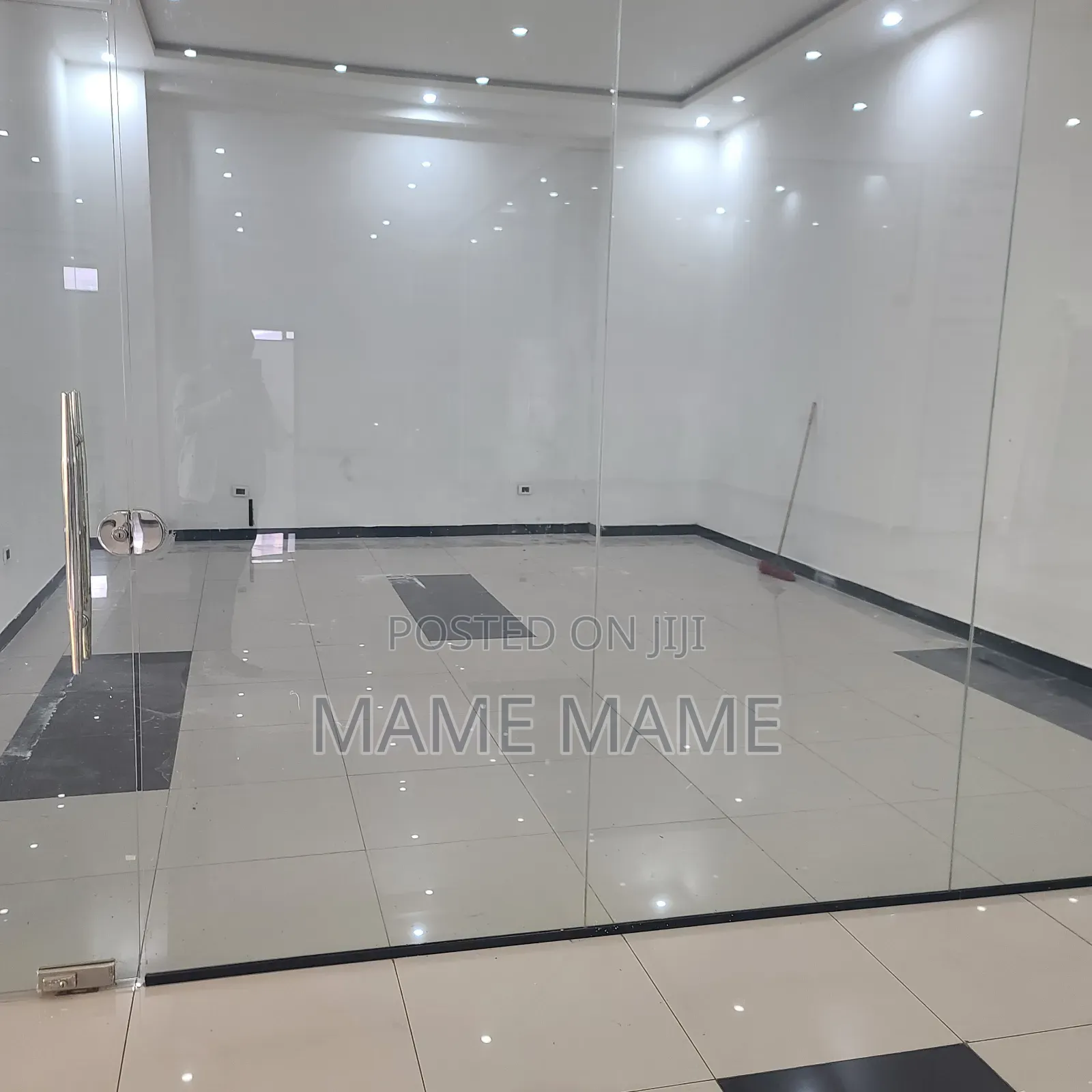 Ceramic Shop for Rent