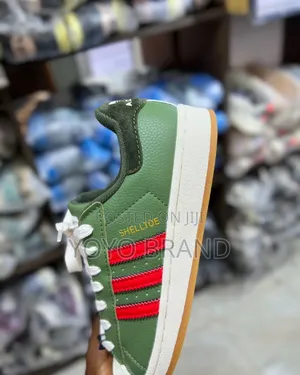 Adidas Old School