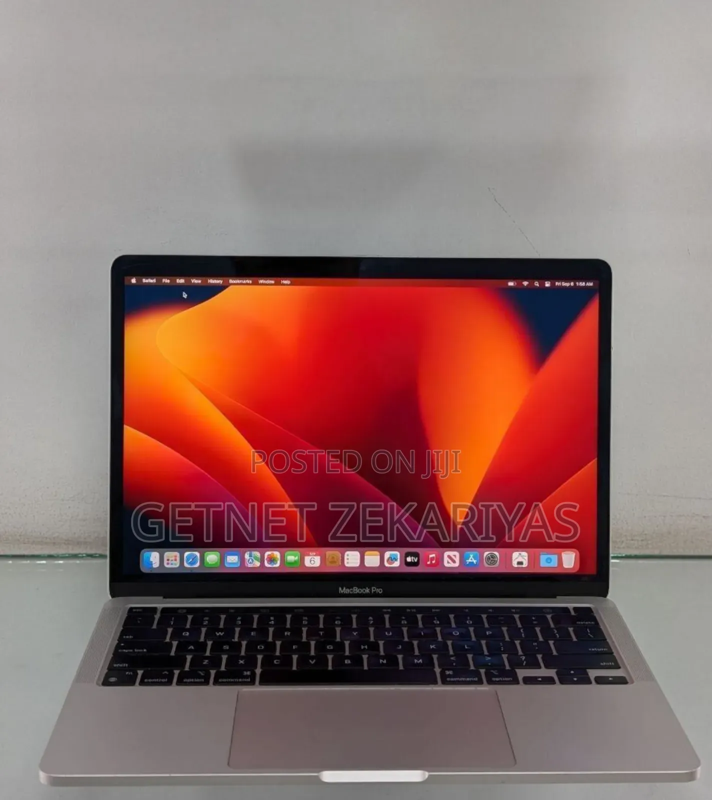 New Laptop Apple MacBook Pro 8GB Apple M2 SSD 512GB