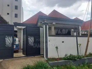 Furnished 3bdrm Villa in Summmit, Bole for sale