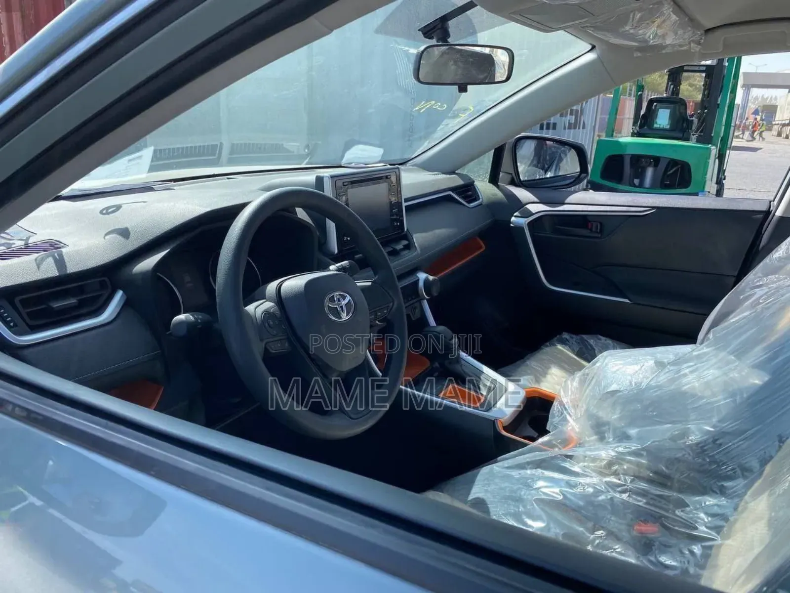 New Toyota RAV4 2021 Gray