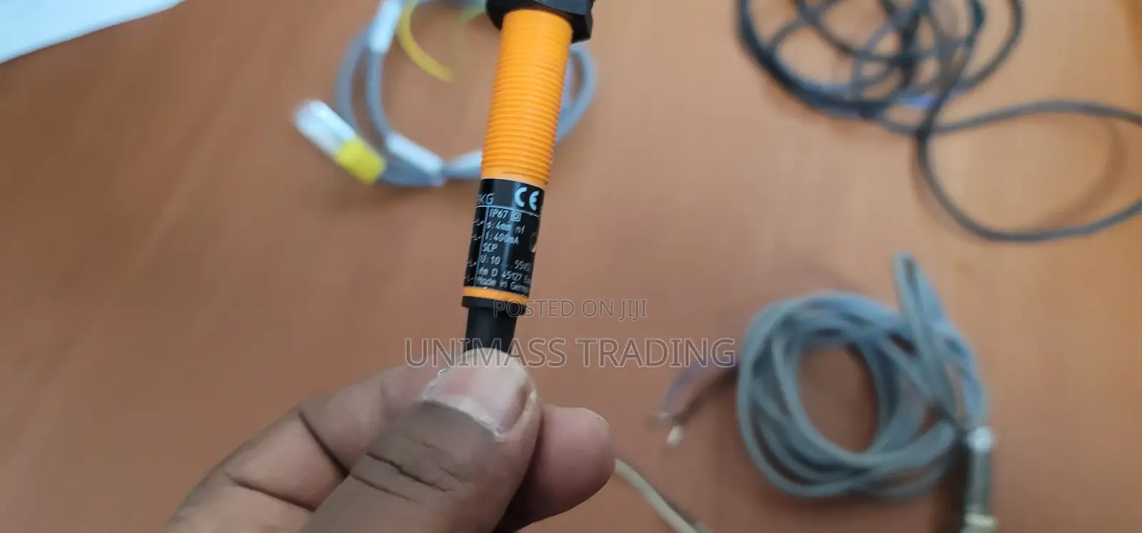 Capacitive Proximity Sensor PNP and NPN
