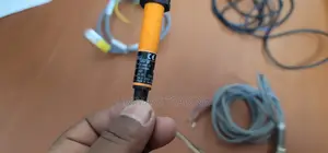 Capacitive Proximity Sensor PNP and NPN