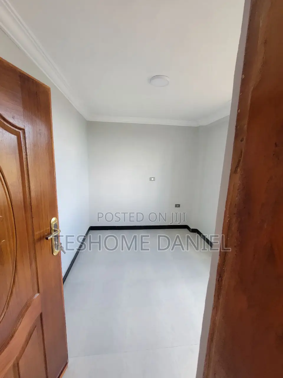 3bdrm Condo in Ajamba Fanuel, Kolfe Keranio for sale