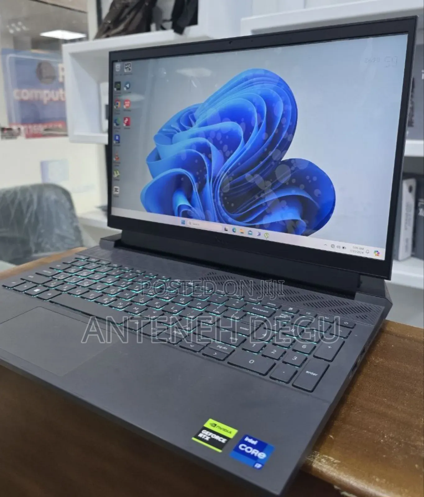 New Laptop Dell G15 5535 16GB Intel Core I7 SSD 1T
