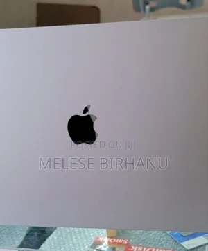 New Laptop Apple MacBook Air 2022 M2 16GB Apple M2 SSD 256GB