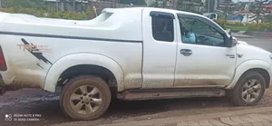 Toyota Hilux 2010 White