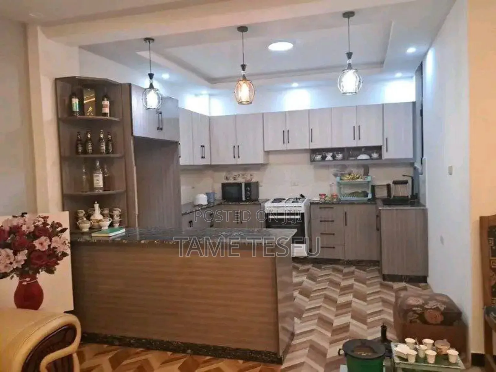 Furnished 3bdrm Villa in Summmit, Bole for sale