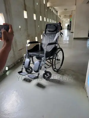Wheel Chair for Patient፪⎤Used for Old Age People፬∂Wheelchair