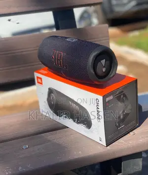 JBL Charge 5