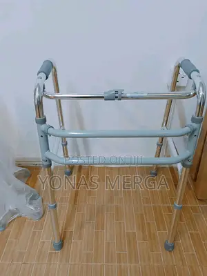 Folding Walkers,Aluminum,32 Into 39in,350lbs Weight Capacity