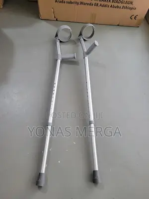 Handgrips - Step Crutches፶=Crunch፺ Cranch፮z Crutches፭:Crutch