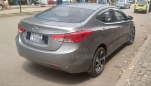 Hyundai Avante 2013 Gray
