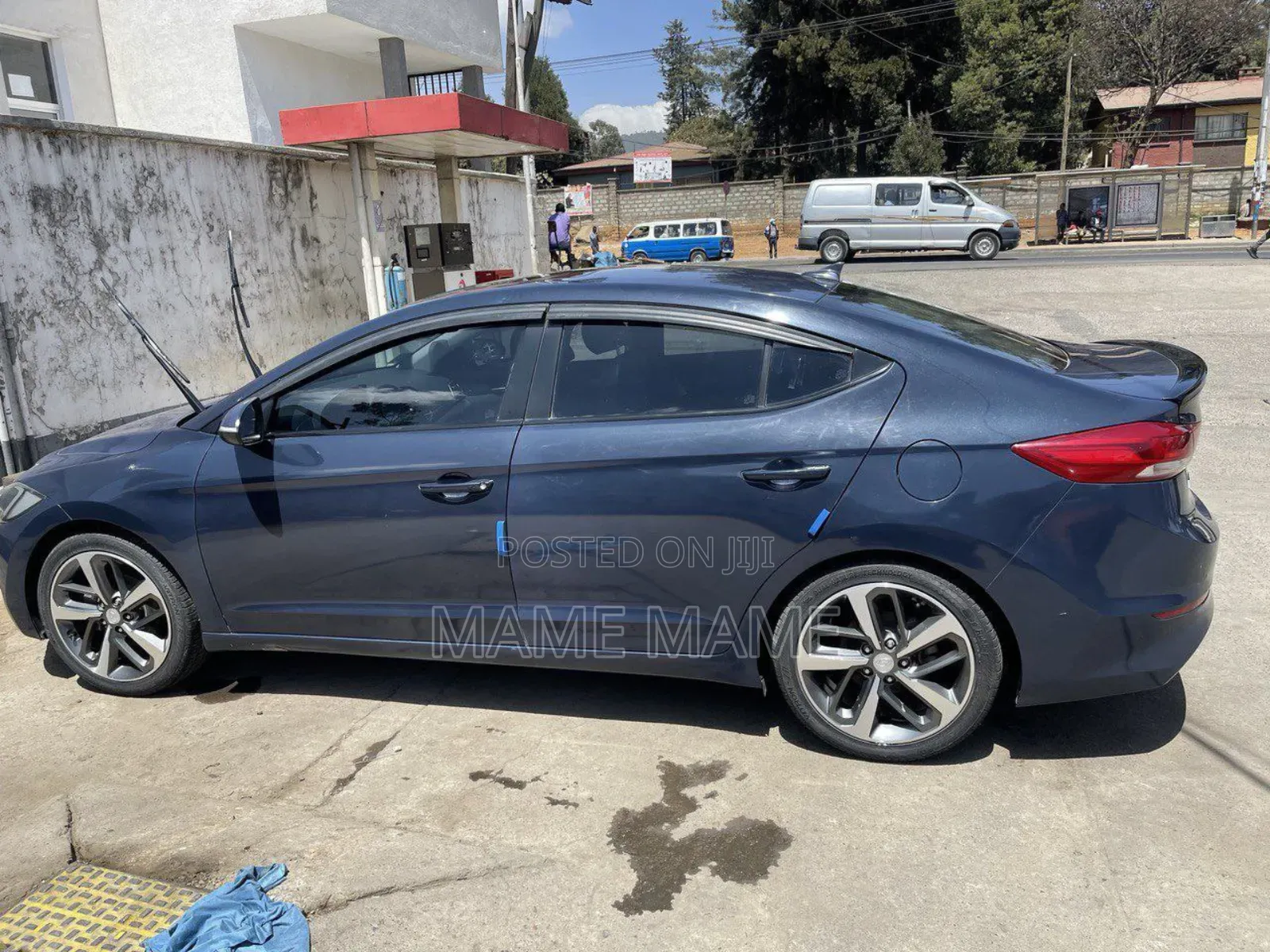 Hyundai Avante 2017 Blue