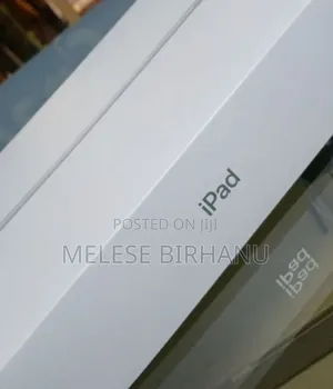 New Apple iPad 10.2 (2019) 128 GB Silver